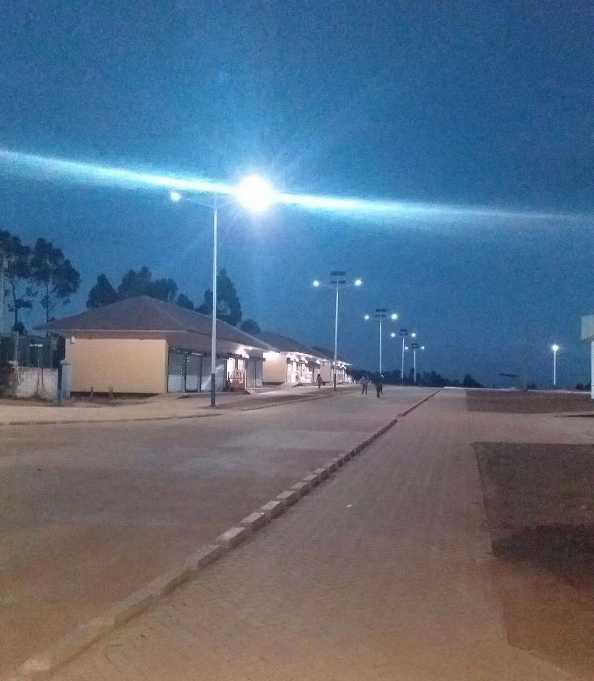 湖滨区非洲科特迪瓦太阳能路灯工程